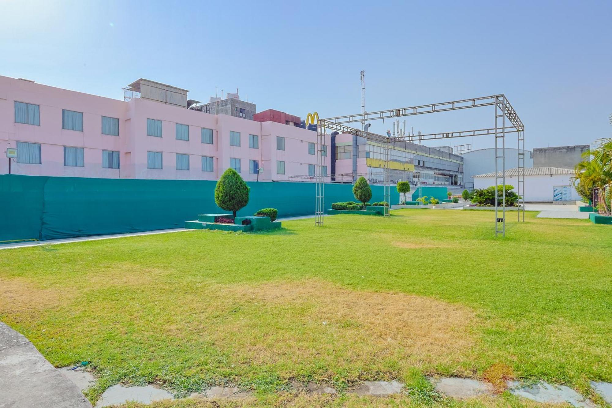 Hyphen Haridwar Grand Ξενοδοχείο Εξωτερικό φωτογραφία